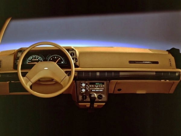 Chevrolet Corsica фото