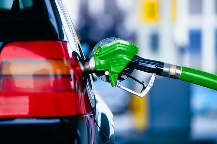 Много ли бензина расходует автомобиль во время прогрева?